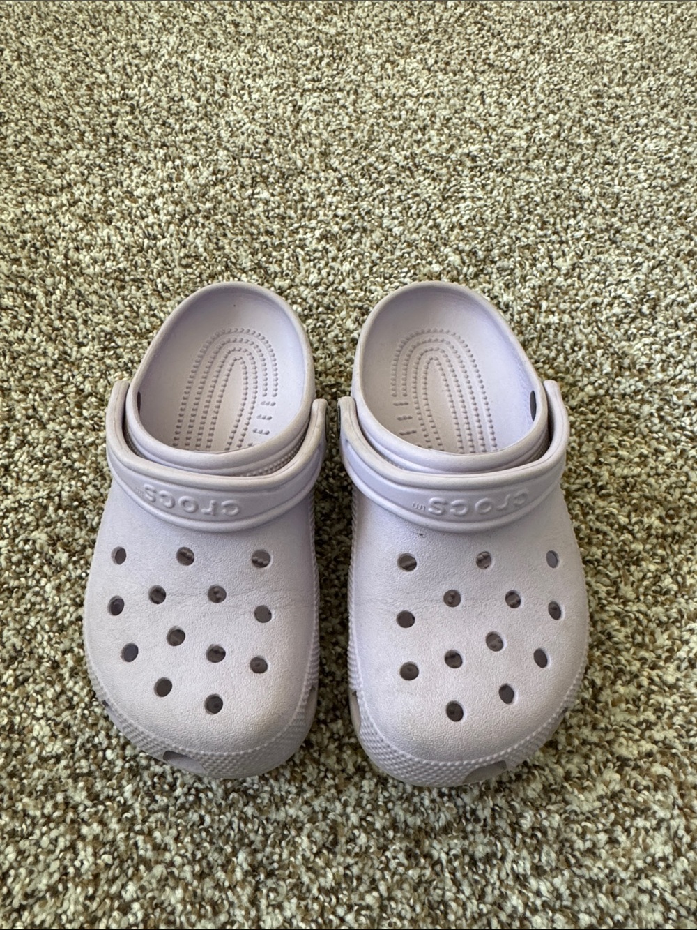 CROCS Classic Clog in Light Lavender